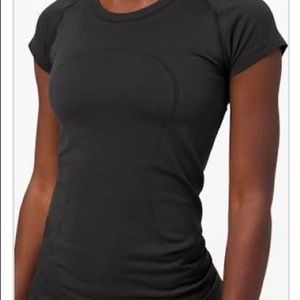 NWT Lululemon Swiftly Tech Crew